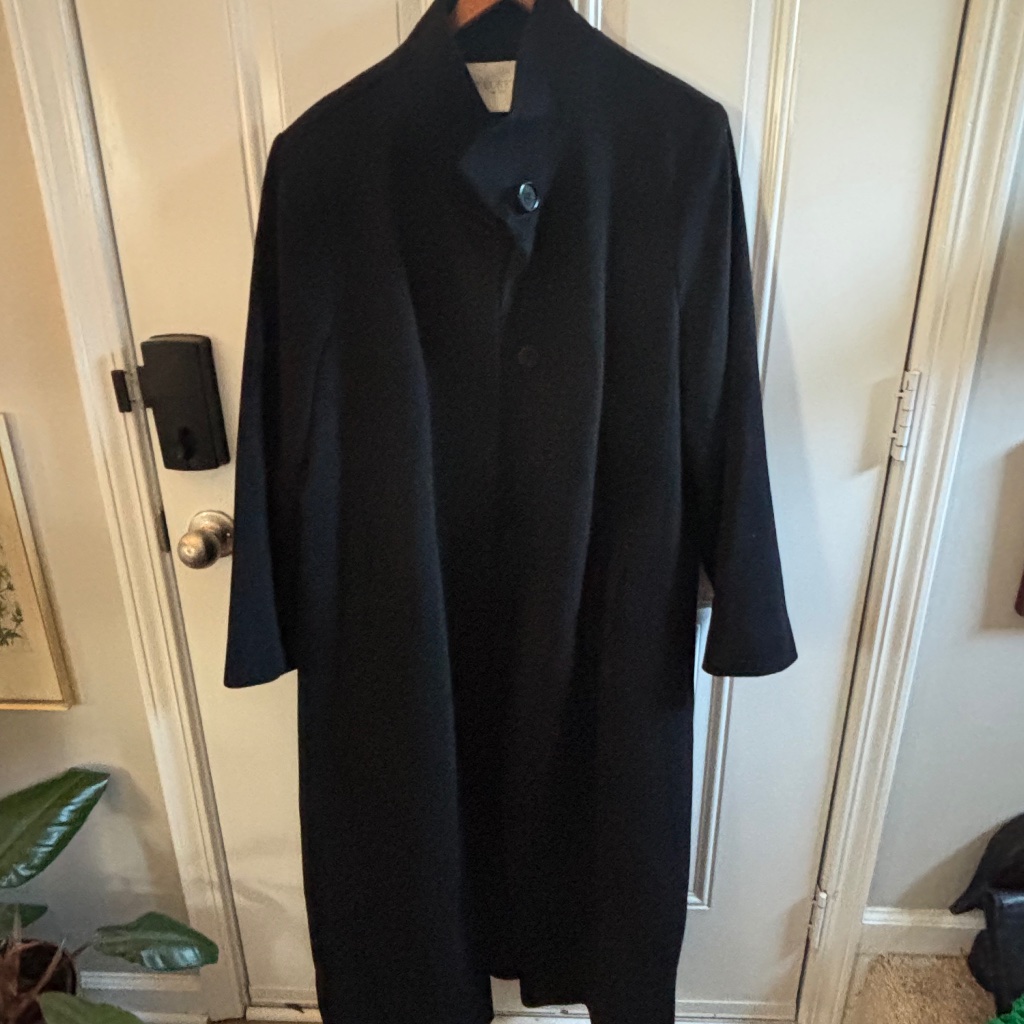 Fleurette Luxury Women’s Full Length Black Wool Coat Black Size 16 Excellent